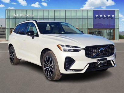 New 2025 Volvo XC60 B5 Core w/ Protection Package Premier