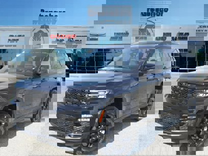 New 2025 Jeep Grand Cherokee Limited w/ Luxury Tech Group II