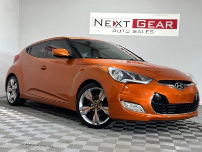 Used 2013 Hyundai Veloster w/ Style Pkg