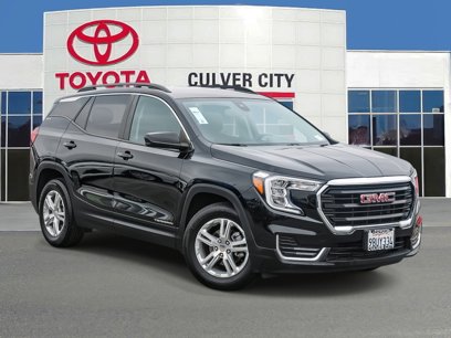 Used 2022 GMC Terrain SLE w/ Driver Convenience Package