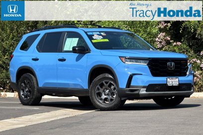 Certified 2025 Honda Pilot TrailSport