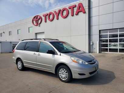 Used 2010 Toyota Sienna LE