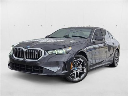 New 2024 BMW i5 eDrive40i w/ Convenience Package