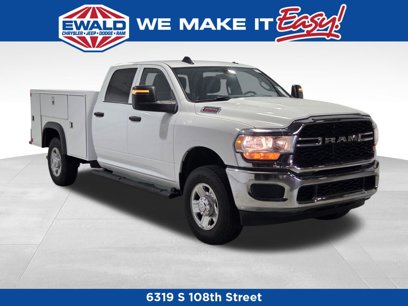 New 2024 RAM 2500 Tradesman w/ Chrome Appearance Group