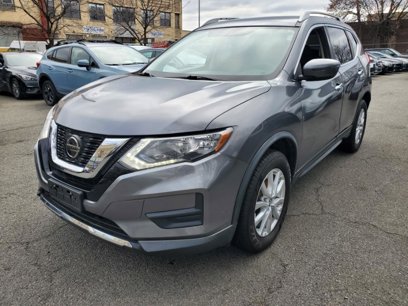 Used 2018 Nissan Rogue SV