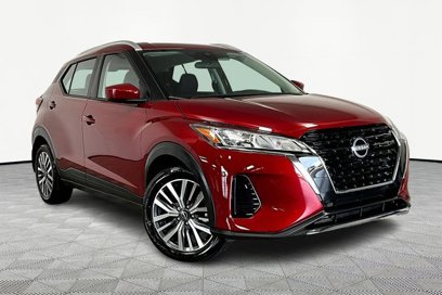 Used 2023 Nissan Kicks SV