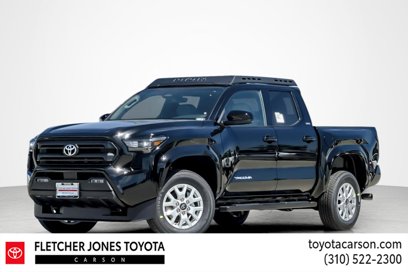 New 2025 Toyota Tacoma SR5