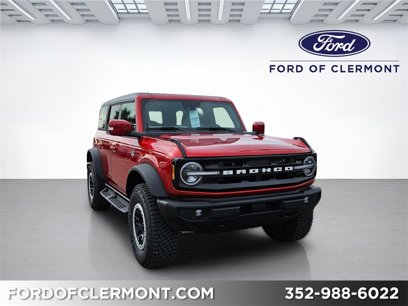 New 2024 Ford Bronco Outer Banks w/ Sasquatch Package