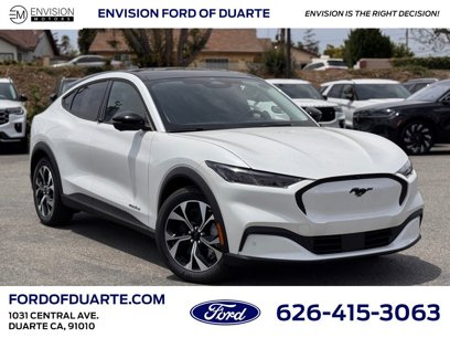 New 2025 Ford Mustang Mach-E Select w/ Comfort Package Lite
