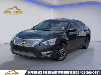 Used 2015 Nissan Altima 2.5 S w/ Sport Value Package