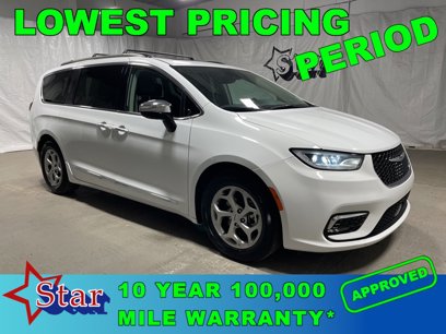 Used 2023 Chrysler Pacifica Limited
