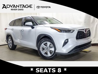 Used 2023 Toyota Highlander LE