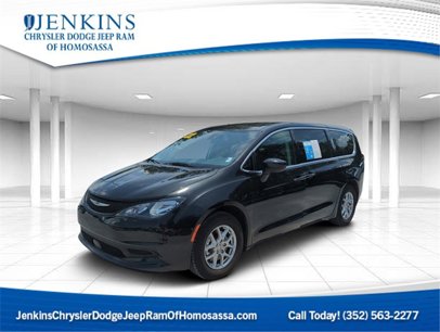 Used 2022 Chrysler Voyager LX