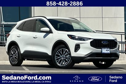 New 2025 Ford Escape SE