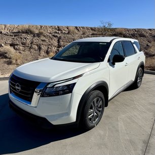 New 2025 Nissan Pathfinder S