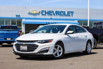 New 2025 Chevrolet Malibu LS