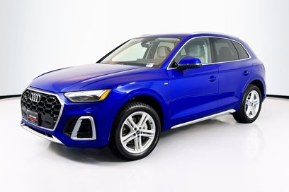 Used 2022 Audi Q5 e Premium w/ Convenience Package