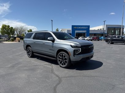 New 2025 Chevrolet Suburban RST w/ Comfort Package