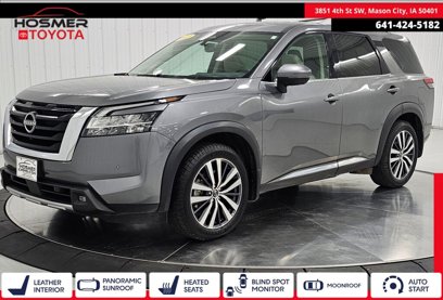 Used 2022 Nissan Pathfinder Platinum w/ Cargo Package