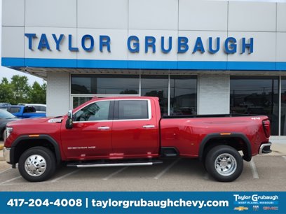 New 2025 GMC Sierra 3500 SLT w/ SLT Premium Package