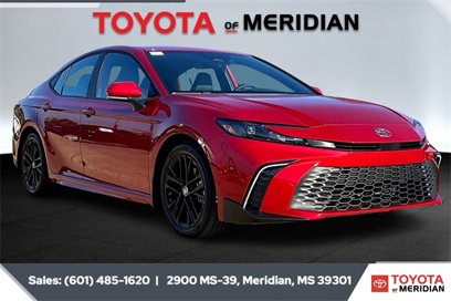 Used 2025 Toyota Camry SE