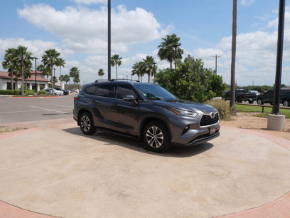 Used 2020 Toyota Highlander XLE