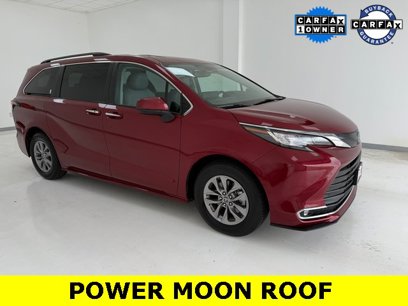 Used 2023 Toyota Sienna XLE