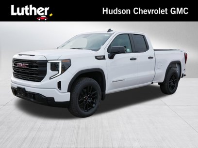 New 2025 GMC Sierra 1500 Pro w/ Graphite Edition