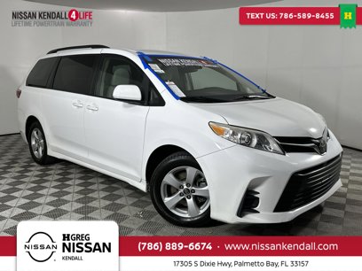 Used 2018 Toyota Sienna LE