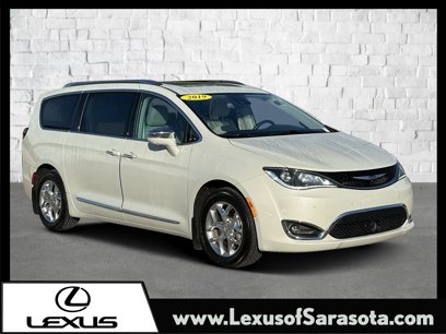 Used 2019 Chrysler Pacifica Limited