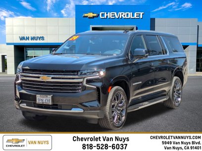 Used 2024 Chevrolet Suburban LT w/ Luxury Package