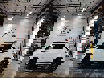 New 2025 Jeep Compass Latitude w/ Altitude Special Edition