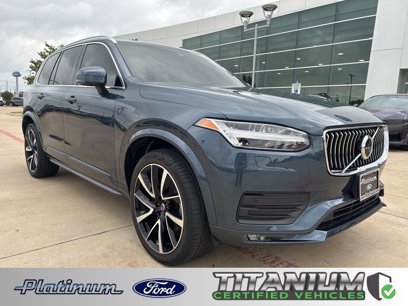 Used 2022 Volvo XC90 T6 Momentum w/ Advanced Package