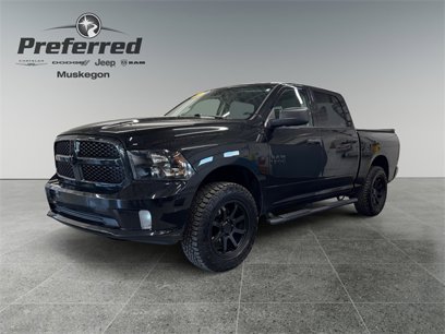 Used 2017 RAM 1500 Express w/ Black Ram 1500 Express Group