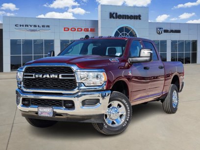 New 2024 RAM 2500 Tradesman w/ Chrome Appearance Group