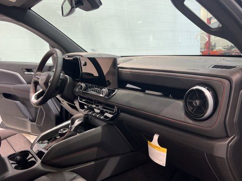 New 2026 Chevrolet Colorado Z71 w/ Technology Package image 27