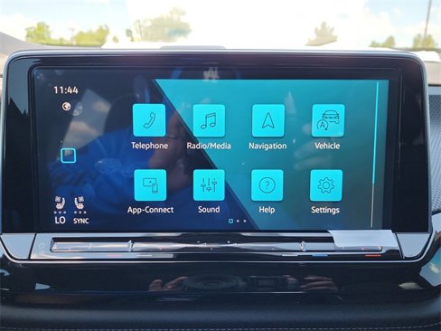 New 2025 Volkswagen Atlas Cross Sport SEL Premium R-Line image 21