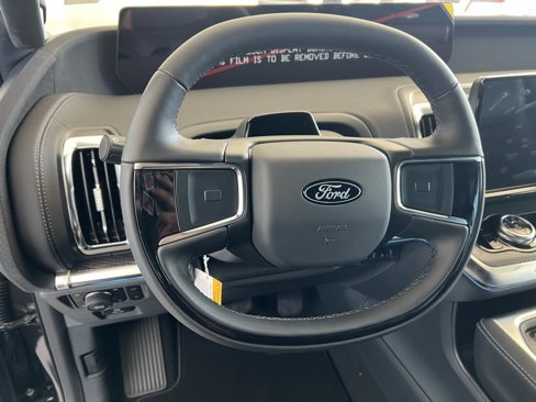New 2025 Ford Expedition Platinum w/ Stealth Appearance Package image 11