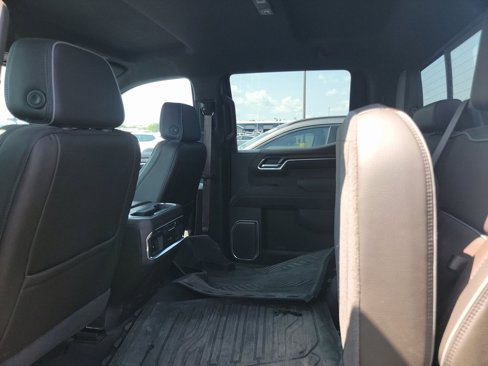 Used 2025 GMC Sierra 1500 Denali w/ Technology Package image 5