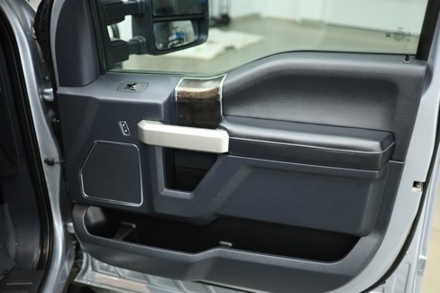 Used 2022 Ford F350 Lariat image 45