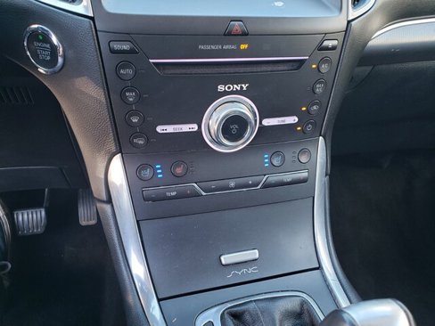 Used 2017 Ford Edge Titanium w/ Equipment Group 301A image 21