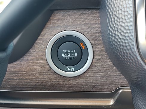 New 2025 RAM 2500 Limited image 24