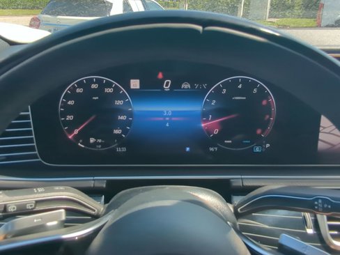 New 2026 Mercedes-Benz GLS 450 4MATIC image 15