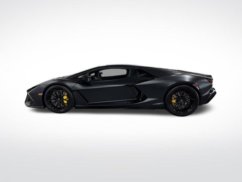 Used 2024 Lamborghini Revuelto image 2