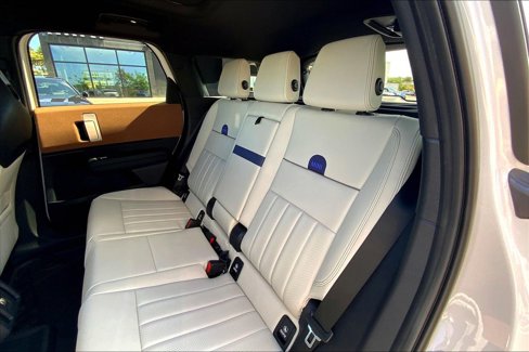 New 2025 MINI Cooper Countryman SE w/ Comfort Package Max image 9