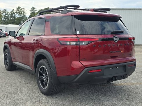 Used 2025 Nissan Pathfinder Rock Creek image 3