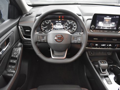 New 2026 Nissan Rogue SV image 13