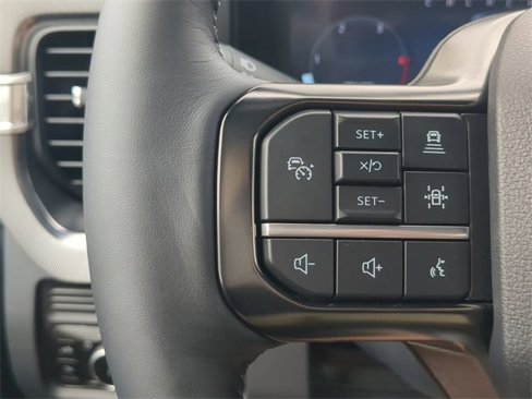 New 2026 Ford F350 4x4 Crew Cab Super Duty image 14