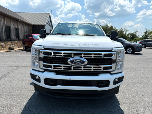 Used 2024 Ford F250 XLT w/ FX4 Off-Road Package image 9