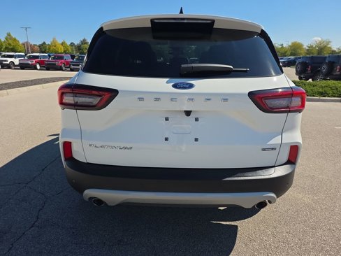 Used 2024 Ford Escape Platinum w/ Premium Technology Package image 6